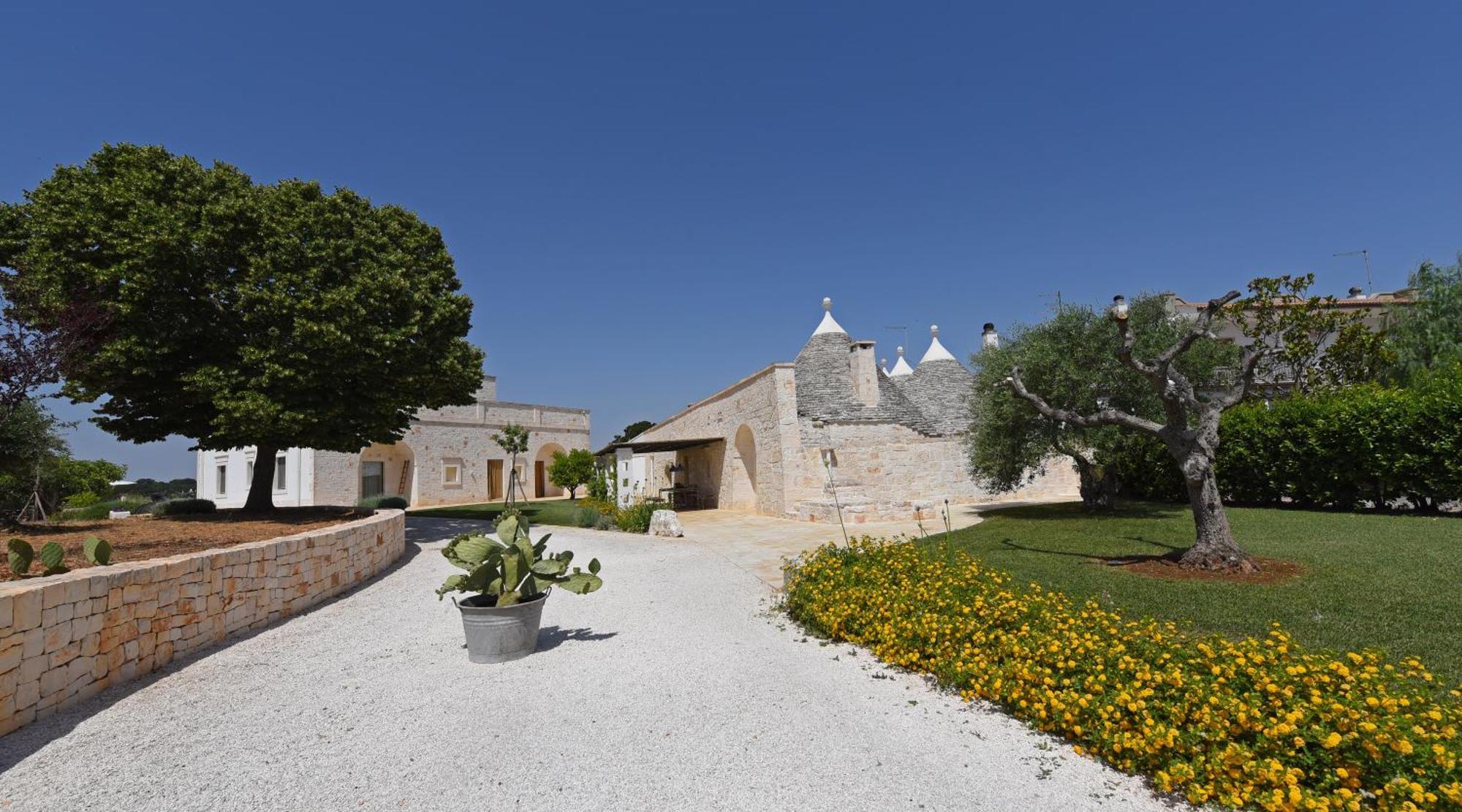 Вилла Trulli Di Mezza Чистернино Экстерьер фото